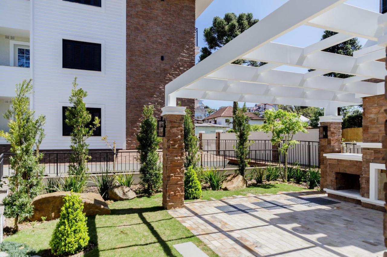 Novo Maravilhoso Apartamento No Centro - Gramado Apartment Exterior photo